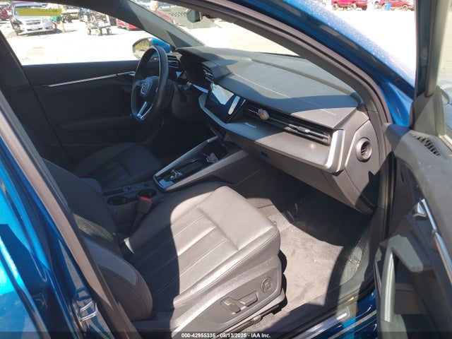 WAUBUDGY4NA105316 Audi 40 tfsi