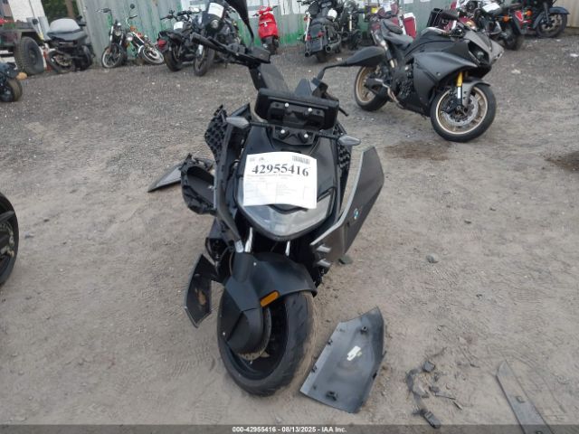 2022 BMW CE 04 WB10C5302N6F28871 Photo 4