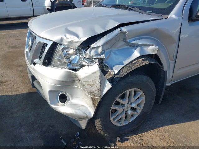 1N6AD0EV4GN771911 Nissan 2016
