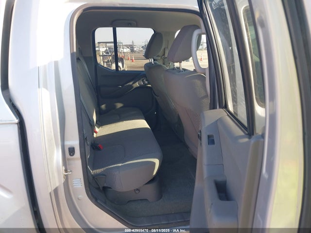 1N6AD0EV4GN771911 Nissan 2016