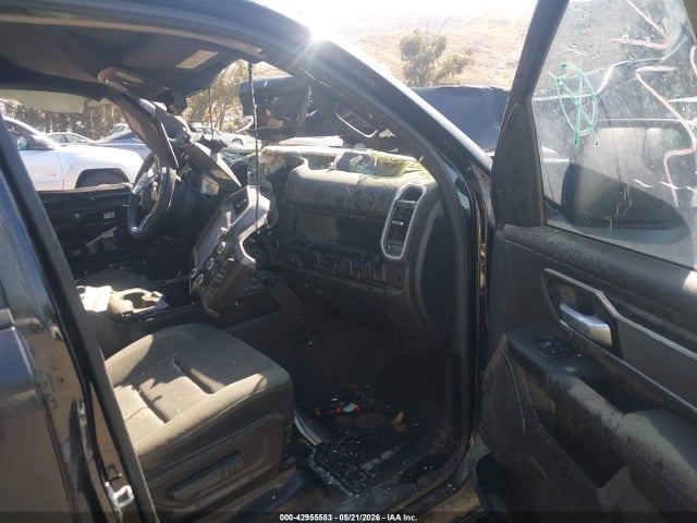 42955583 :رقم المزاد ، 1C6RRFFG1NN429511 vin ، 2022 Ram 1500 Big Horn  4x4 5'7 Box مزاد بيع