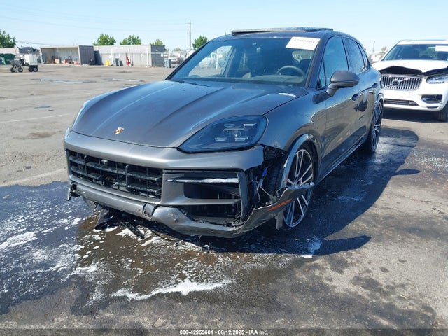 WP1AA2AYXSDA03578 Porsche 2025