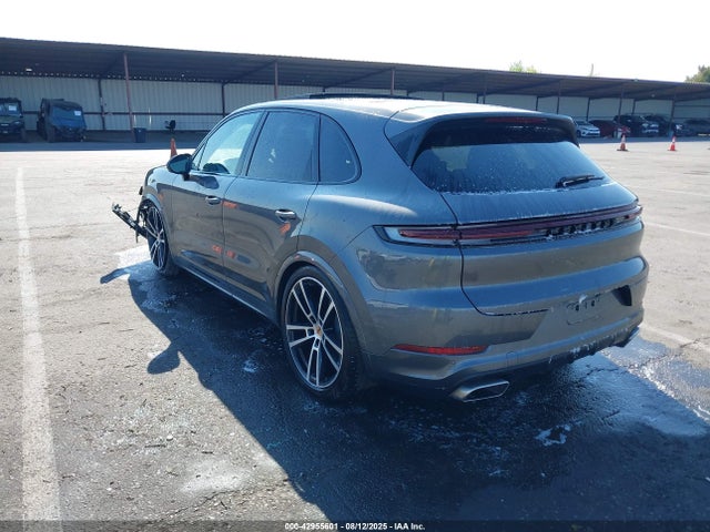 WP1AA2AYXSDA03578 Porsche 2025