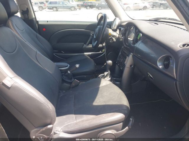 2006 MINI COOPER WMWRC33516TJ78883 Photo 4