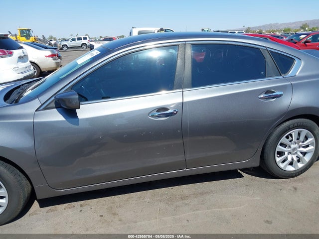 1N4AL3AP4GC182888 Nissan 2016