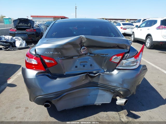 1N4AL3AP4GC182888 Nissan 2016