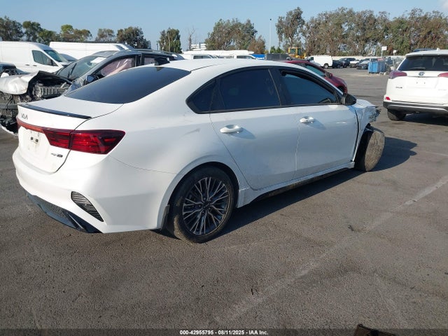 3KPF54AD7PE552665 KIA mpi nu