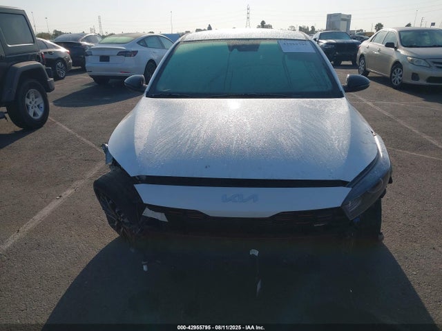 3KPF54AD7PE552665 KIA mpi nu