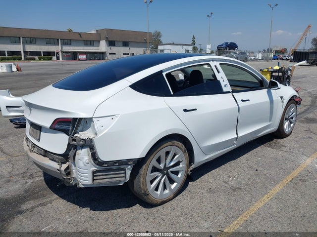 2021 TESLA MODEL 3 5YJ3E1EA0MF082390 Photo 3