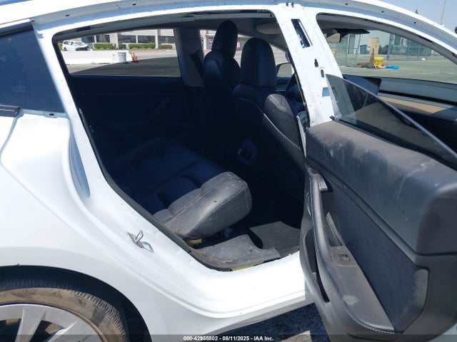 2021 TESLA MODEL 3 5YJ3E1EA0MF082390 Photo 7