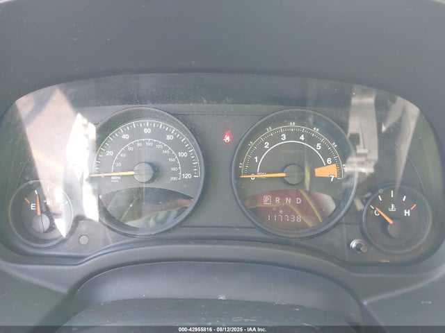 1C4NJCBA0GD641811 Jeep Compass