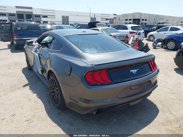 1FA6P8TH8J5179081 Ford 2.3l 4v premium fuel