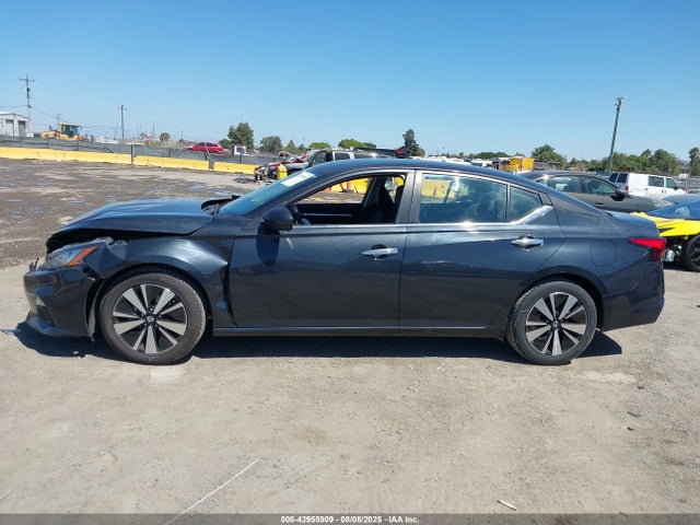 Nissan 2022 2022 1N4BL4DV1NN360827 Image 14