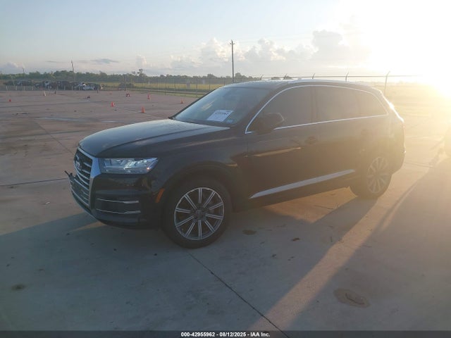2019 AUDI Q7 WA1LHAF73KD045004 Photo 1