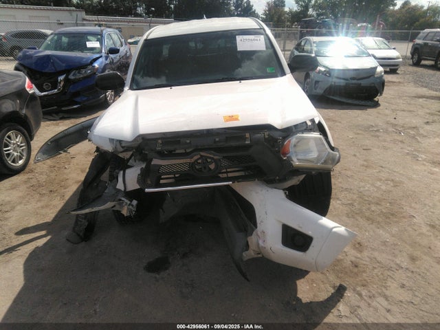 Toyota 2tr-fe 2014 5TFUX4EN5EX025211 Image 11