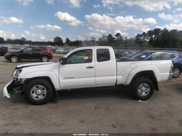 Toyota 2tr-fe 2014 5TFUX4EN5EX025211 Image 13