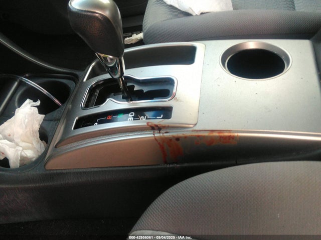 Toyota 2tr-fe 2014 5TFUX4EN5EX025211 Image 16