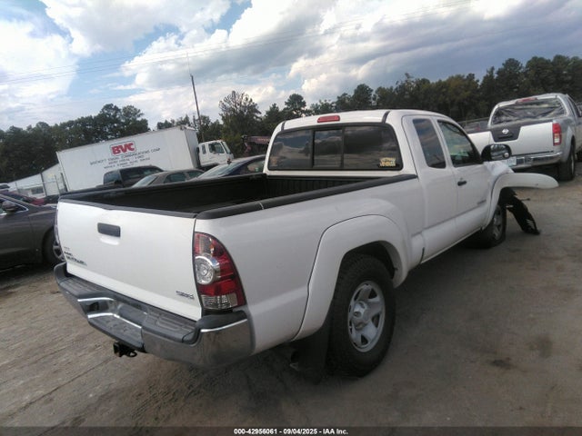 Toyota 2tr-fe 2014 5TFUX4EN5EX025211 Image 4