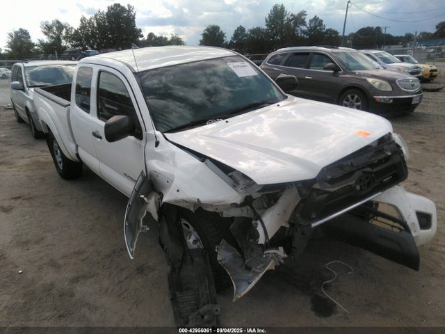 Toyota 2tr-fe 2014 5TFUX4EN5EX025211 Image 6