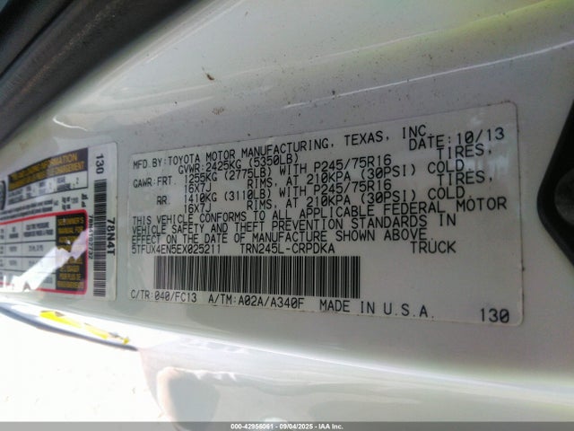 Toyota 2tr-fe 2014 5TFUX4EN5EX025211 Image 9