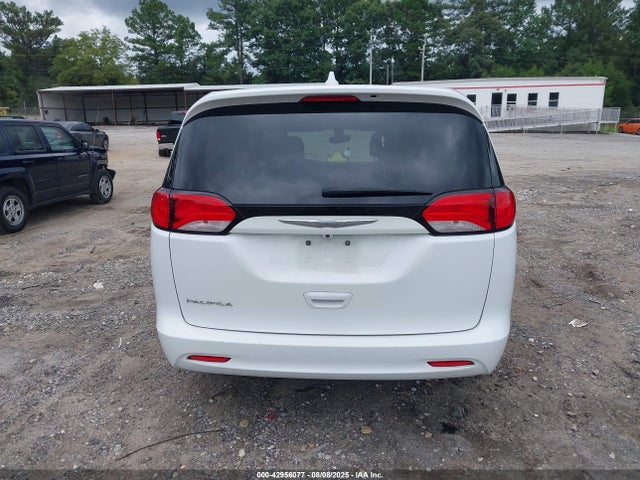 2C4RC1DG0HR507932 Chrysler Pacifica