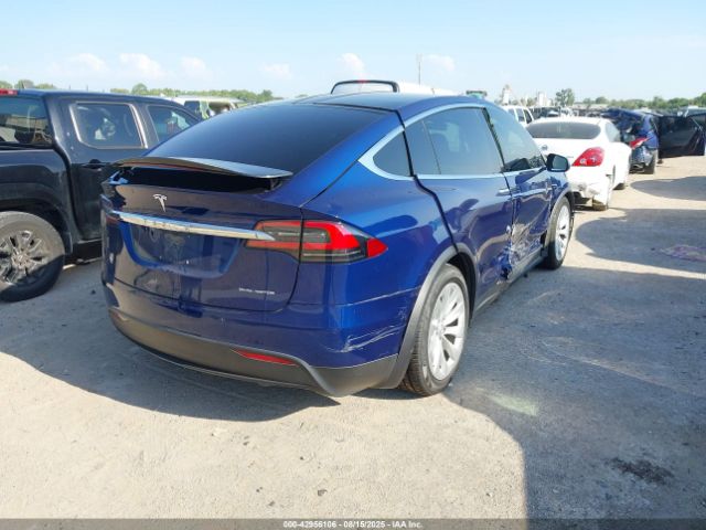 2019 TESLA MODEL X 5YJXCAE29KF196871 Photo 3