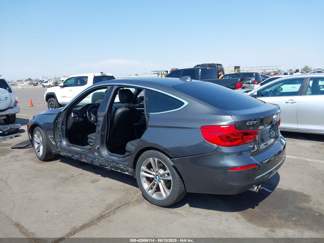 2017 BMW 330I GRAN TURISMO WBA8Z9C33HG826831 Photo 2