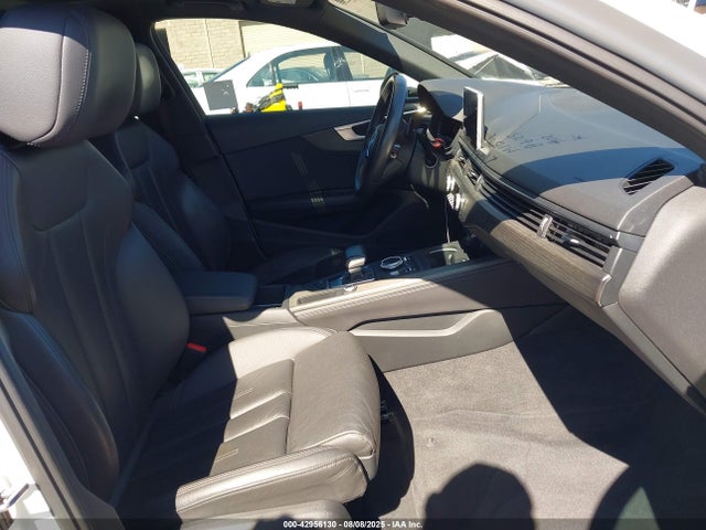 2019 AUDI A4 WAUHMAF40KA056750 Photo 4