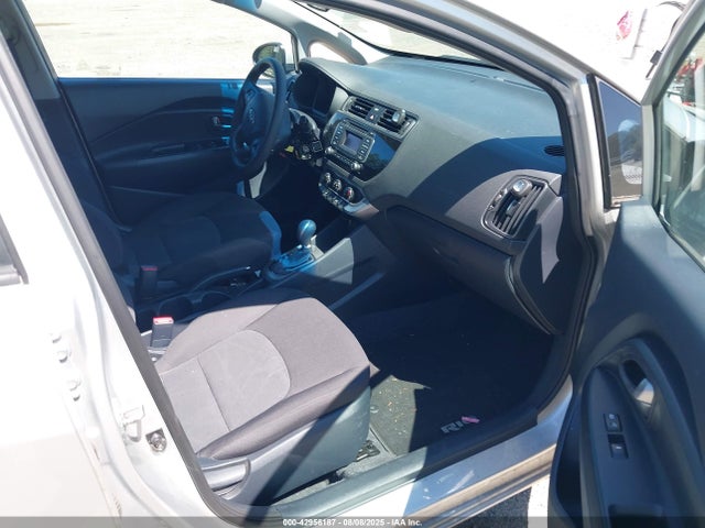 KNADM4A38H6037194 KIA 2017