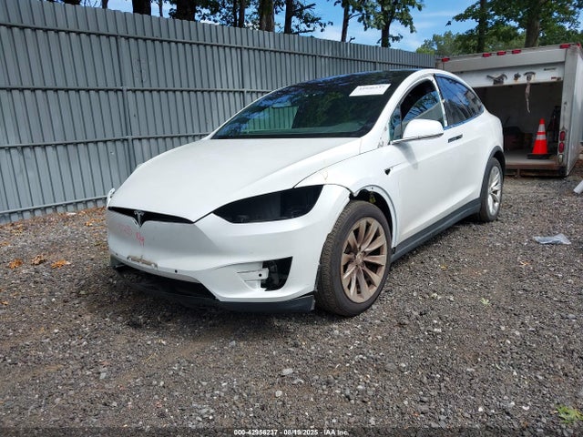 2020 TESLA MODEL X 5YJXCBE23LF263830 Photo 1