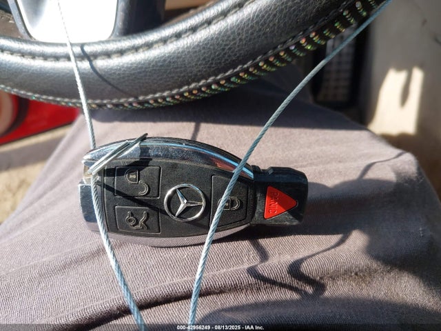 WDDGF8ABXEG159303 Mercedes-Benz C-Class
