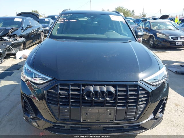 Audi 45 tfsi 2022 WA1EECF35N1009489 Image 13