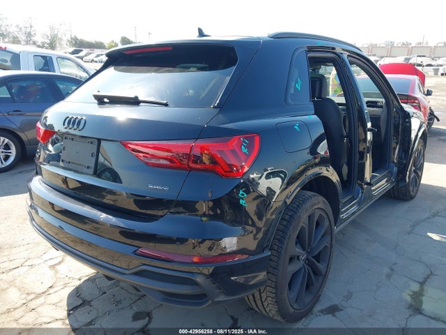 2022 AUDI Q3 WA1EECF35N1009489 Photo 3