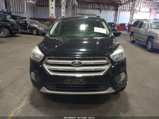 1FMCU9G93JUB49650 Ford 2018