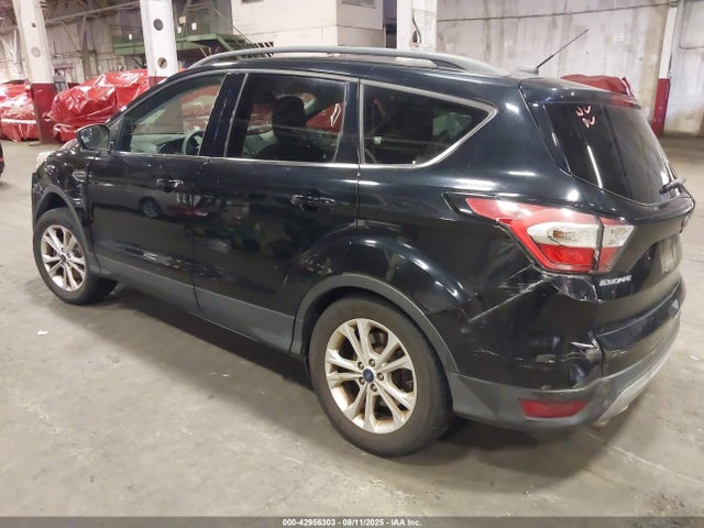 1FMCU9G93JUB49650 Ford 2018