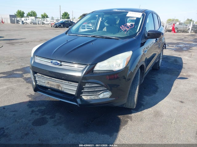 Ford 2014 2014 1FMCU0GX3EUC46069 Image 2