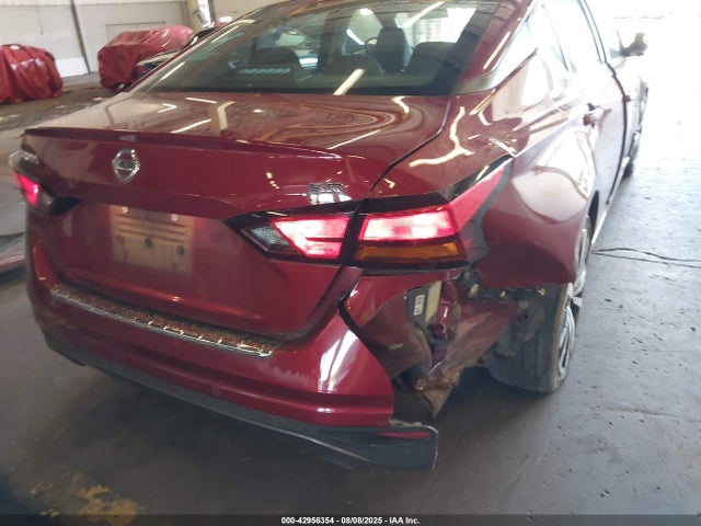 Nissan 2021 2021 1N4BL4CV4MN409857 Image 6