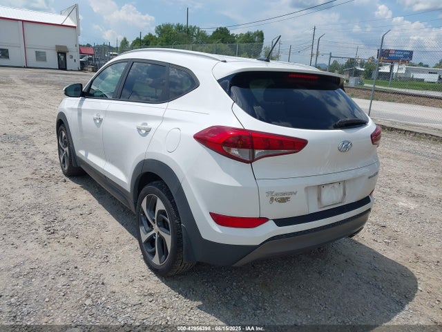 Hyundai Tucson 2016 KM8J33A23GU136974 Image 3