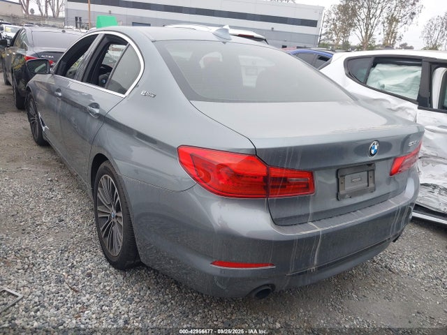 BMW 530e 2019 WBAJA9C58KB389357 Image 3