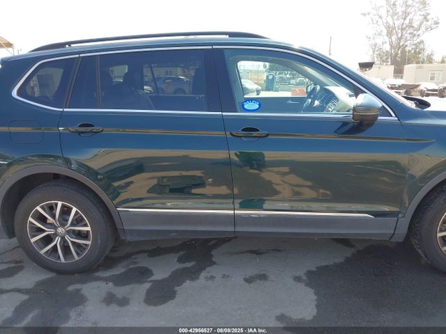 Volkswagen 2018 2018 3VV3B7AX9JM198542 Image 14