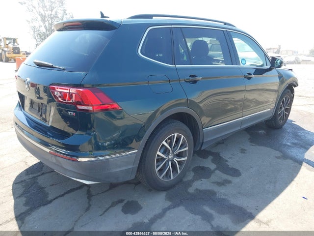 Volkswagen 2018 2018 3VV3B7AX9JM198542 Image 4
