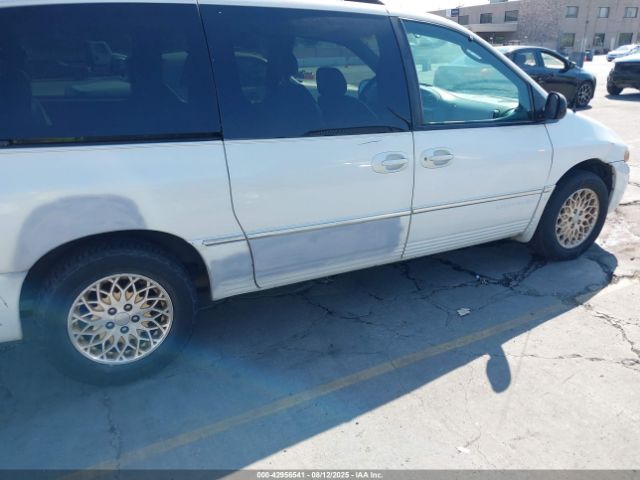 1998 CHRYSLER TOWN & COUNTRY 1C4GP64L3WB609470 Photo 5