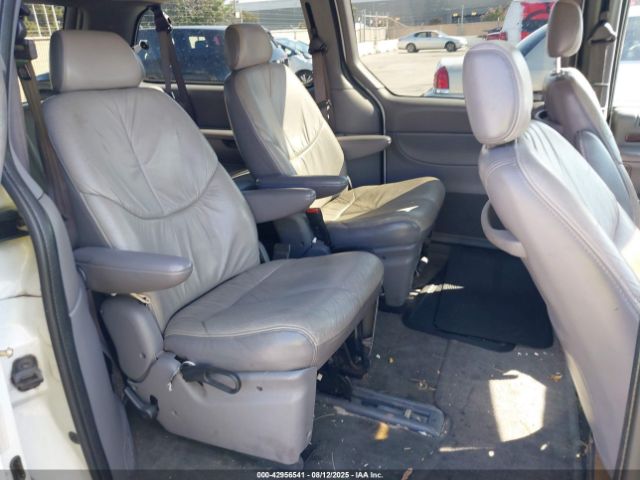 1998 CHRYSLER TOWN & COUNTRY 1C4GP64L3WB609470 Photo 7