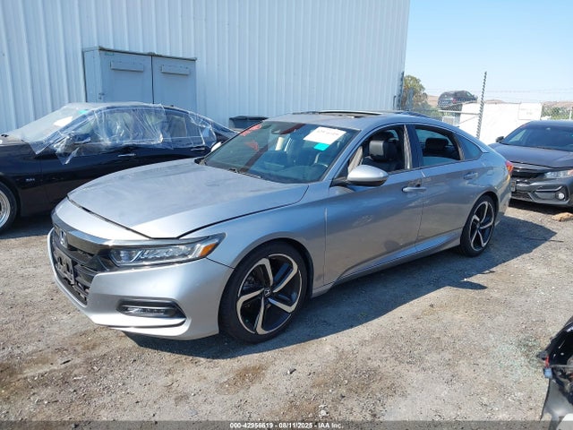 Honda k20c4 2018 1HGCV2F31JA032819 Image 2