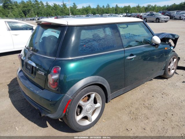 2005 MINI COOPER WMWRC33515TJ69924 Photo 3