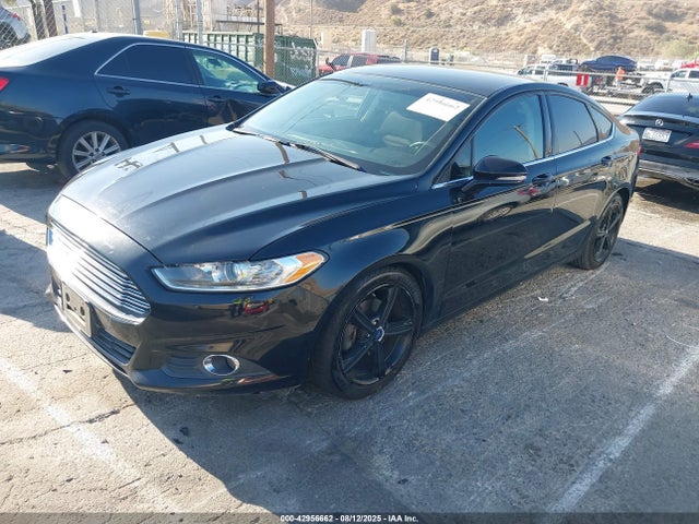 Ford 2016 2016 3FA6P0HD4GR281782 Image 2