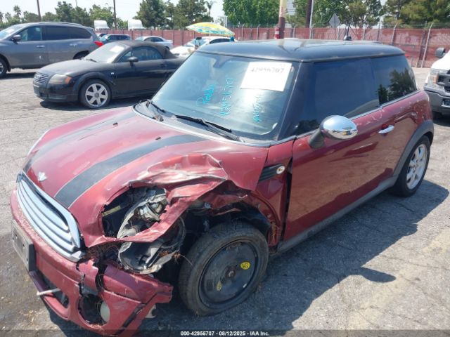2007 MINI COOPER WMWMF33507TU60421 Photo 1