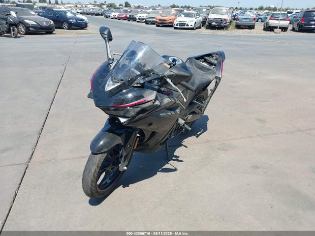 MH3RH06Y2JK017743 Yamaha Yzf-r3