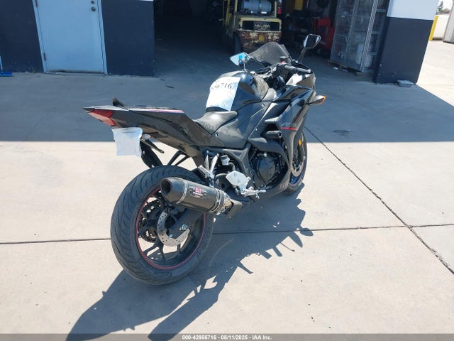 MH3RH06Y2JK017743 Yamaha Yzf-r3