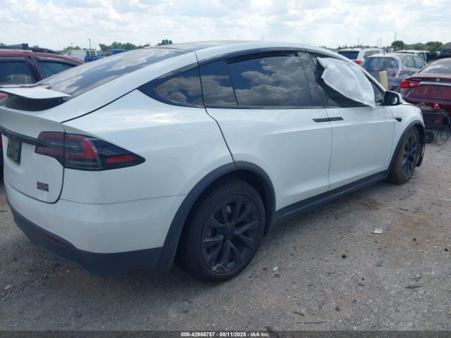 2023 TESLA MODEL X 7SAXCBE65PF418602 Photo 3